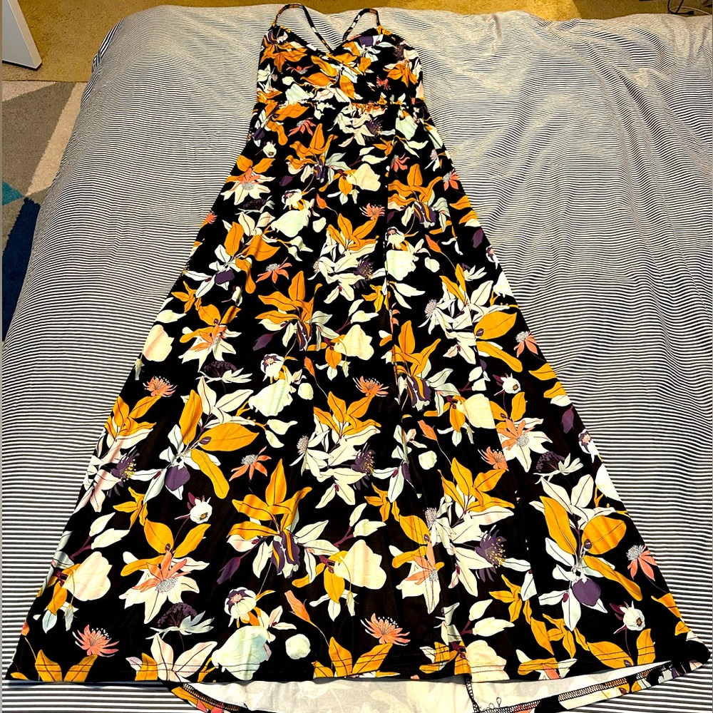 Floral print spaghetti strap maxi dress